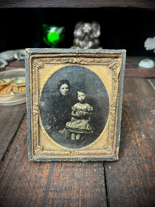 Original Victorian Ambrotype Portrait of a Mother & Child England, c.1860–1870