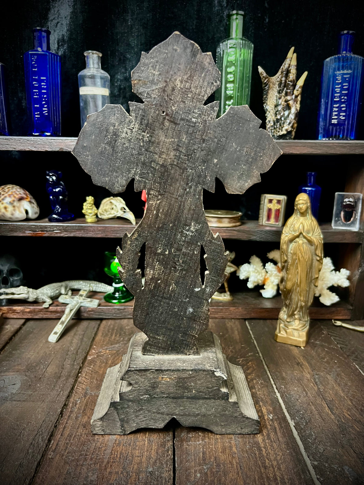 Late Victorian Gothic Revival Standing Altar Crucifix – Continental, c.1885–1915