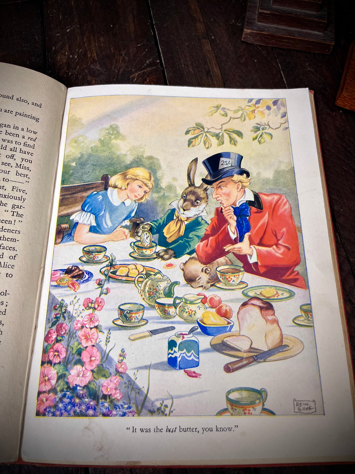 Alice in Wonderland – Early Wartime Illustrated Edition by Lewis Carroll (René Cloke, c.1944)